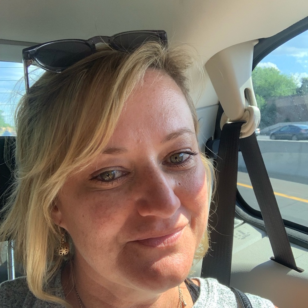 Meet your Posher, Melissa